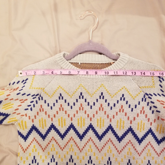 Embroidered Vintage Beige Sweater - Picture 8 of 11